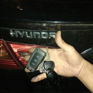 Làm chìa khóa gập Hyundai Avante uy tín BH 18 thángđẹp bền